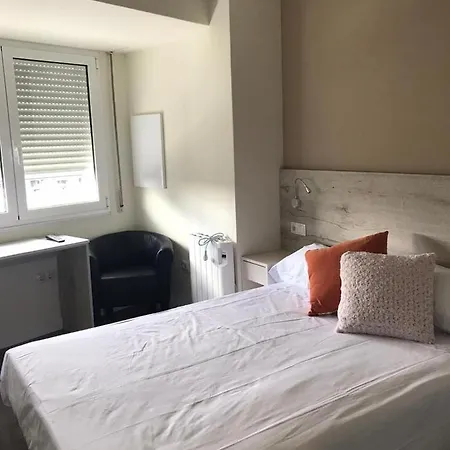 La Intermodal Penzion