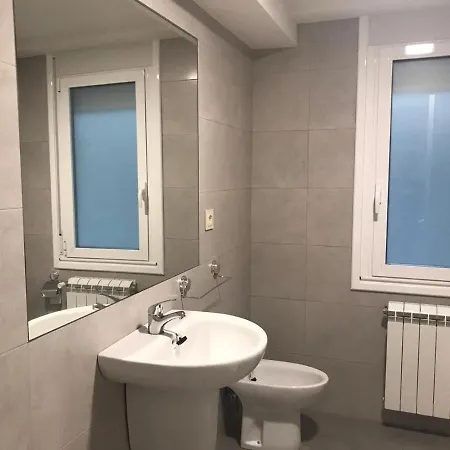 La Intermodal بيت ضيافة