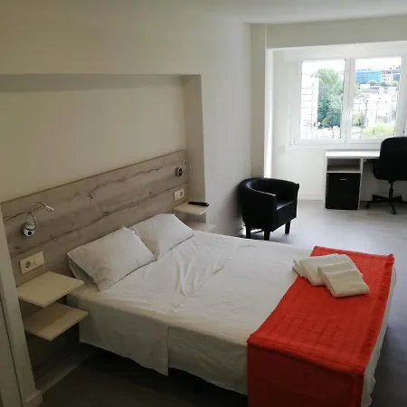 La Intermodal بيت ضيافة