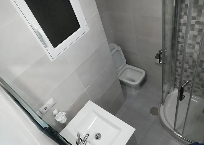 La Intermodal Pensjonat *