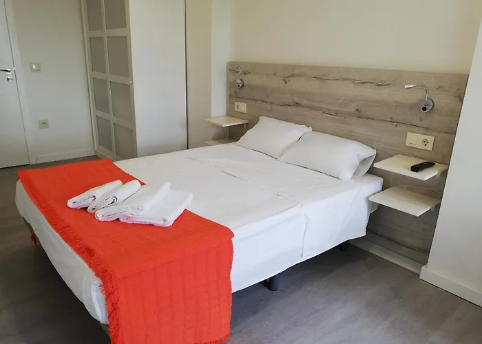 Pensjonat La Intermodal *